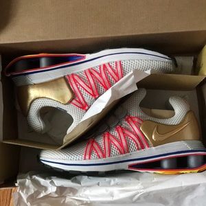 Nike shox gravity size 5 us worn 1x